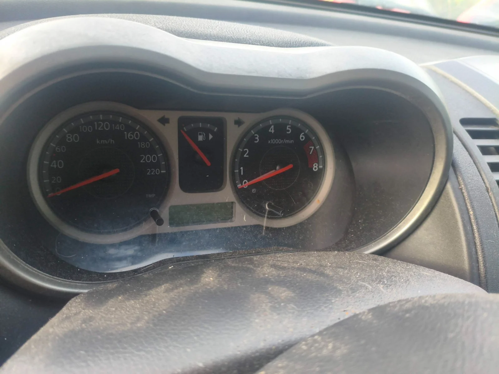 Foto de CUADRO INSTRUMENTOS NISSAN NOTE (E11E) 1.4 CAT (88 CV / 65 KW)