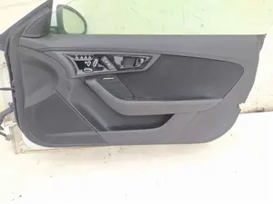 Foto de GUARNECIDO PUERTA DELANTERA DERECHA JAGUAR F-TYPE COUPÉ 2.0 TwinTurbo CAT (300 CV / 221 KW) referencia T2R 26126