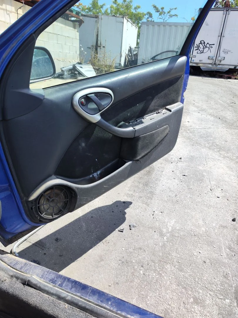 Foto de ELEVALUNAS DELANTERO DERECHO CITROEN XSARA COUPE 2.0 HDi CAT (RHY / DW10TD) (90 CV / 66 KW)