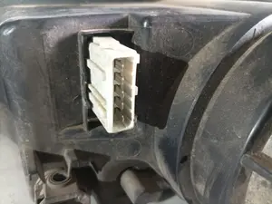 Foto de FARO DERECHO PEUGEOT 306 BREAK referencia 6205Q5 foto 2