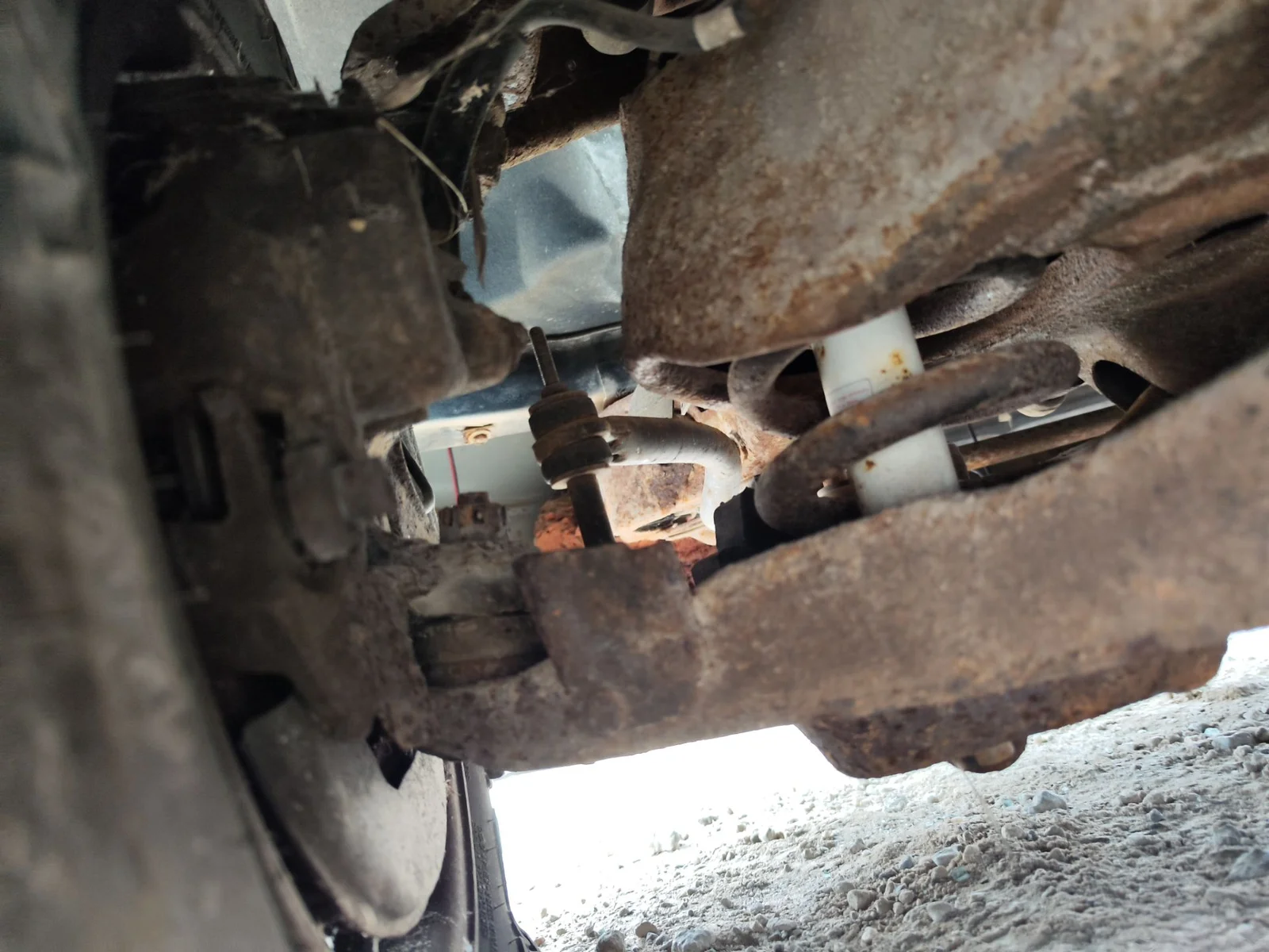 Foto de BRAZO SUSPENSION DELANTERO IZQUIERDO CHEVROLET ASTRO VAN 4.3 V6 CAT (189 CV / 139 KW)