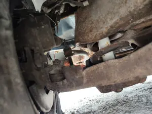 Foto de BRAZO SUSPENSION DELANTERO IZQUIERDO CHEVROLET ASTRO VAN 4.3 V6 CAT (189 CV / 139 KW)
