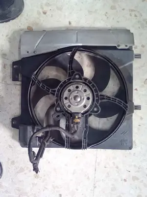 Foto de ELECTROVENTILADOR PEUGEOT 207 referencia 9653804080