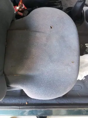 Foto de ASIENTO DELANTERO DERECHO FORD KA (CCQ) 1.3 CAT (50 CV / 37 KW) foto 3