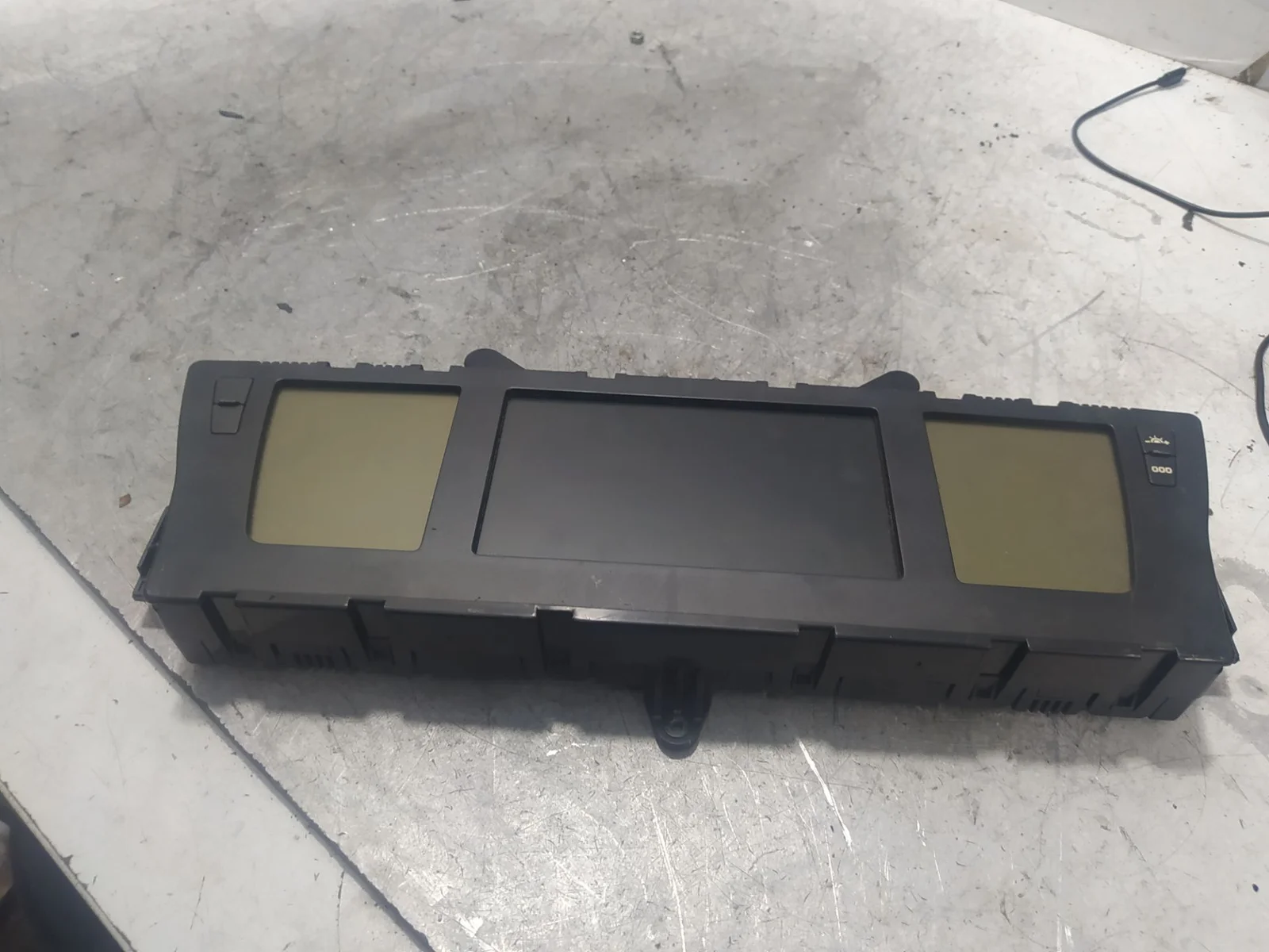 Foto de CUADRO INSTRUMENTOS CITROEN C4 PICASSO 1.6 HDi FAP (112 CV / 82 KW) referencia 9673538580