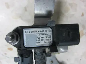 Foto de SENSOR PRESION PORSCHE CAYENNE (TIPO 92A) referencia 059906051A foto 3