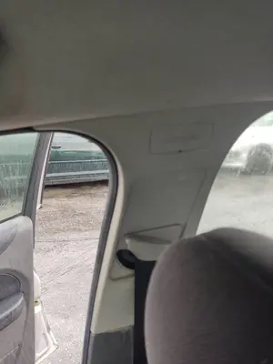 Foto de AIRBAG CORTINA DELANTERO DERECHO FORD FOCUS BERLINA (CAP) 1.6 TDCi CAT (90 CV / 66 KW) referencia 1434041