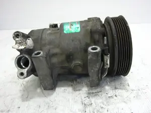 Foto de COMPRESOR AIRE ACONDICIONADO RENAULT CLIO II FASE I (B/CB0) referencia 7700111235 foto 8