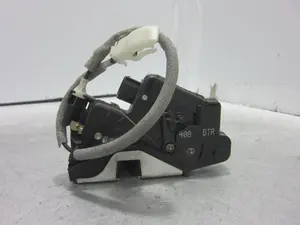 Foto de CERRADURA PUERTA DELANTERA DERECHA BMW SERIE 3 BERLINA (E46) 2.0 16V Diesel CAT (136 CV / 100 KW) referencia 51217011244 foto 3