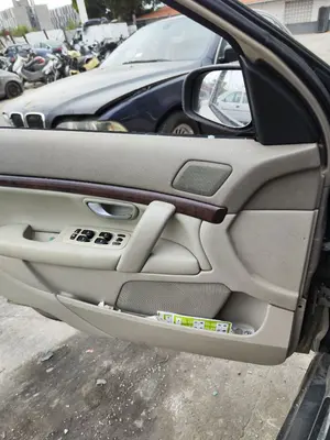 Foto de ELEVALUNAS DELANTERO IZQUIERDO VOLVO S80 BERLINA 2.4 Diesel (131 CV / 96 KW)