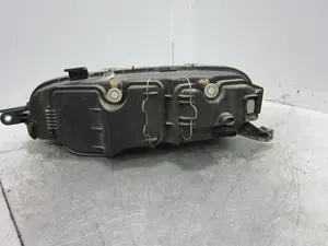 Foto de FARO DERECHO FIAT II PUNTO (188) BERLINA 1.2 CAT (60 CV / 44 KW) referencia 89100448 foto 3