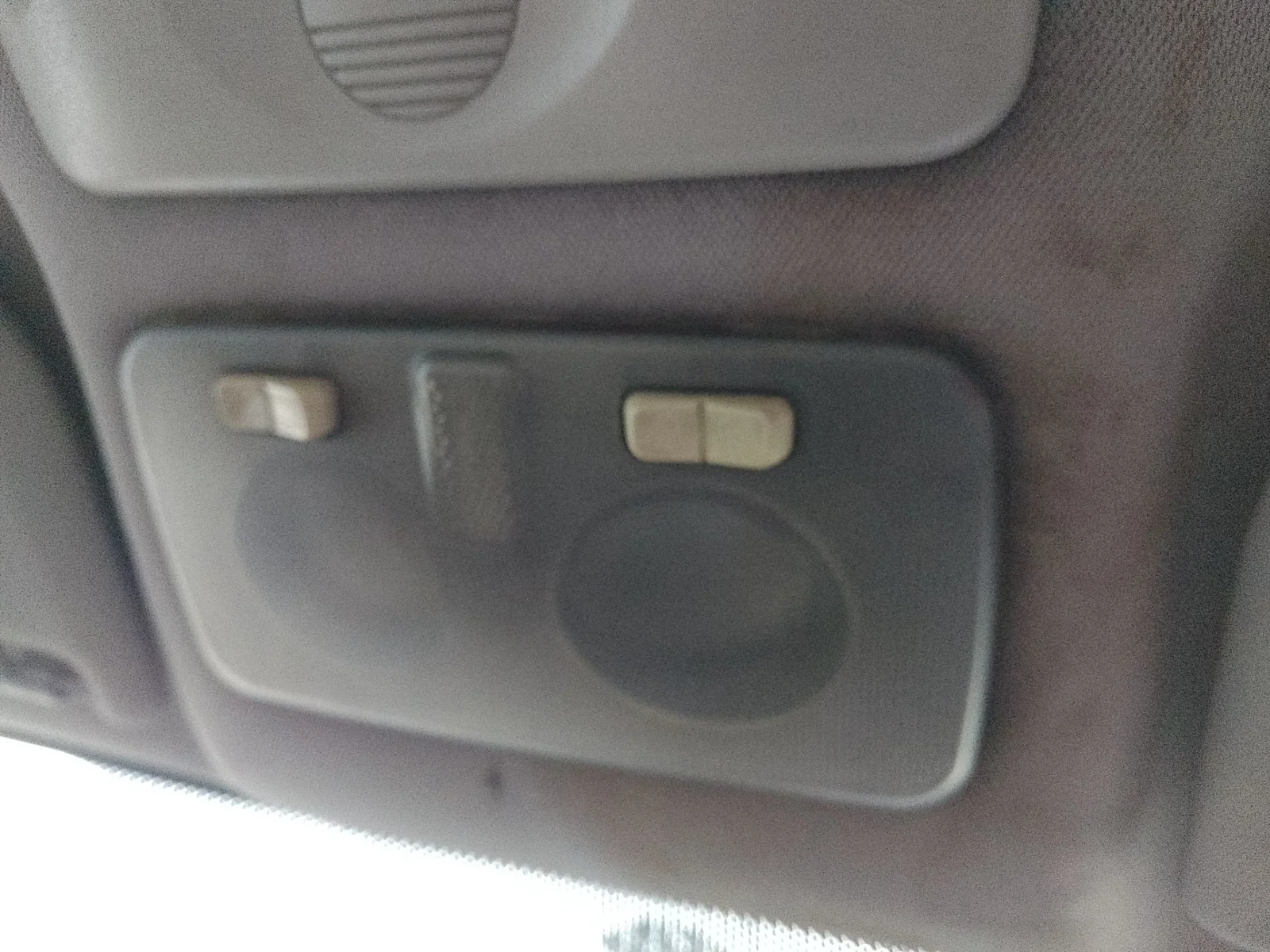 Foto de LUZ INTERIOR ALFA ROMEO 147 (190) 1.9 JTD CAT (110 CV / 81 KW)