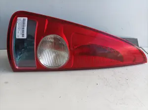 Foto de PILOTO TRASERO IZQUIERDO RENAULT ESPACE IV (JK0) referencia 8200027153