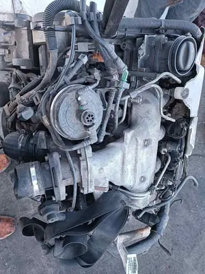 Foto de MOTOR COMPLETO PEUGEOT 607 (S1)(12.2000) referencia 4HX foto 10