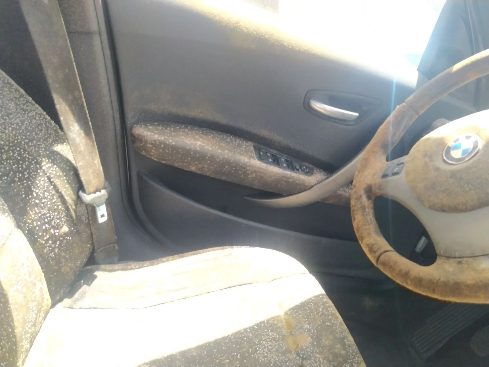 Foto de CERRADURA PUERTA DELANTERA IZQUIERDA BMW SERIE 1 BERLINA (E81/E87) 2.0 16V Diesel CAT (122 CV / 90 KW) referencia 51217202143