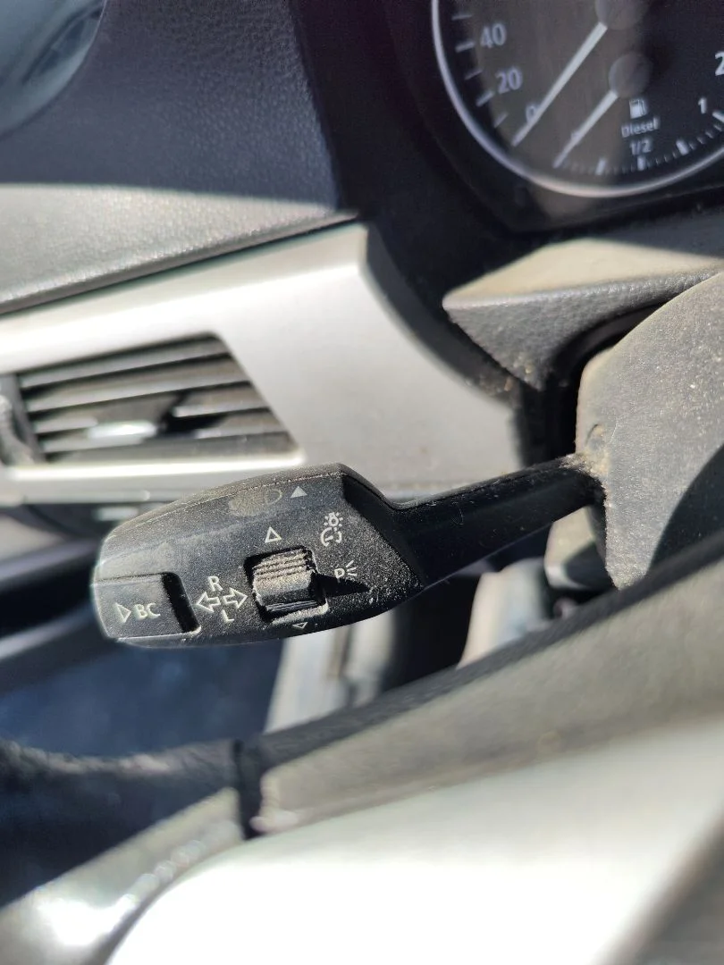 Foto de MANDO INTERMITENTES BMW SERIE 3 BERLINA (E90) 2.0 16V Diesel (163 CV / 120 KW)