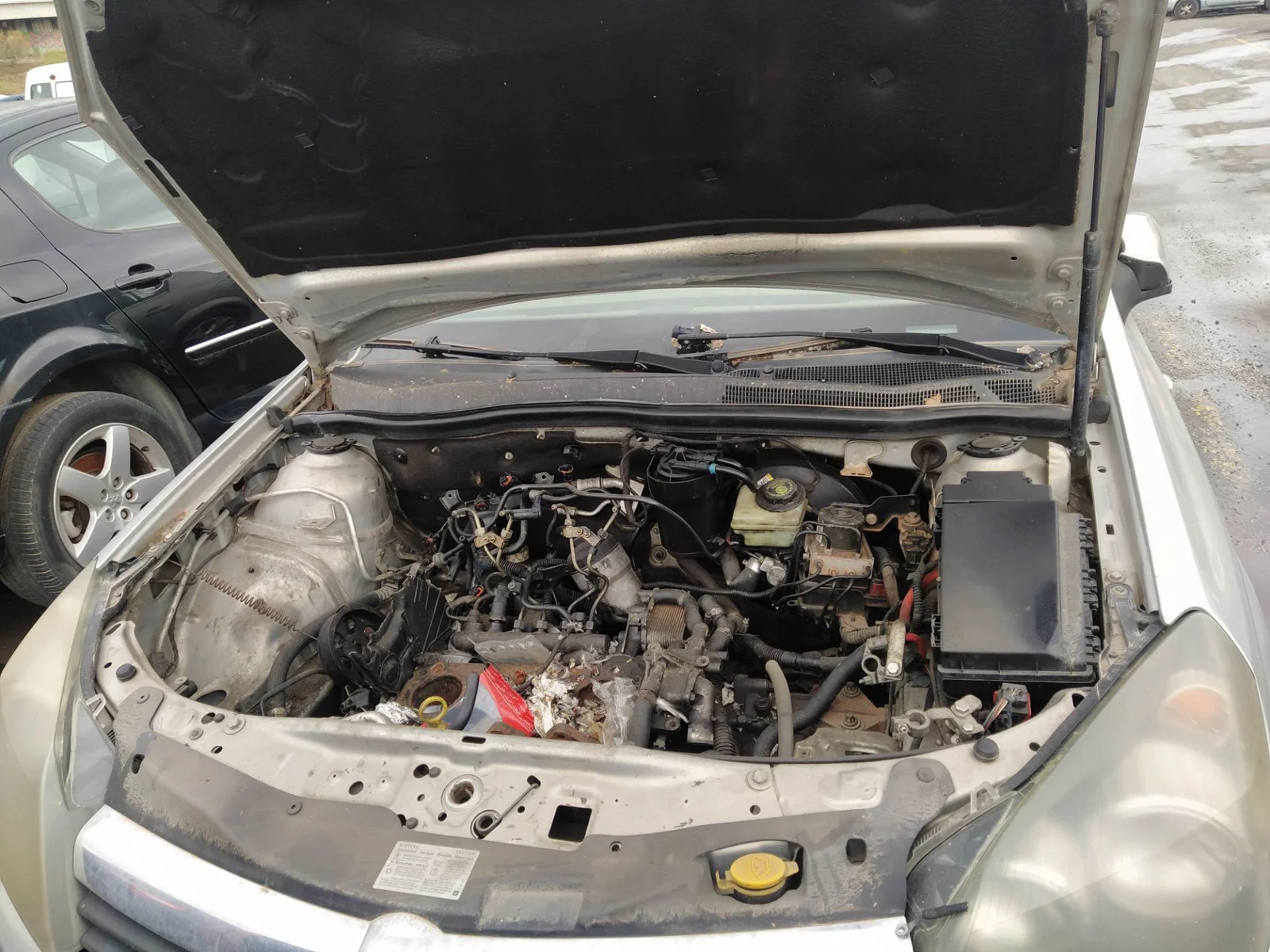 Foto de COMPRESOR AIRE ACONDICIONADO OPEL ASTRA H BERLINA 1.7 16V CDTI (101 CV / 74 KW)