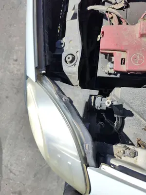 Foto de FARO IZQUIERDO RENAULT KANGOO II (F/KW0) 1.5 dCi Diesel CAT (86 CV / 63 KW) referencia 7701068181 foto 3