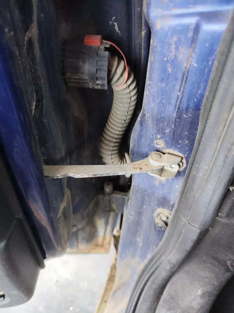 Foto de RETENEDOR PUERTA OPEL ZAFIRA A 1.6 16V (101 CV / 74 KW) referencia 24434088