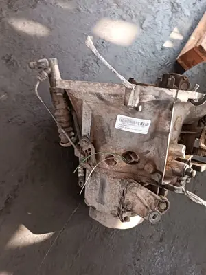 Foto de CAJA CAMBIOS PEUGEOT 307 BERLINA (S2) referencia 20DM69 foto 2
