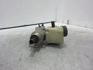 Foto de BOMBA FRENO BMW SERIE 3 BERLINA (E46) 2.0 16V Diesel CAT (136 CV / 100 KW) referencia 03350884262 foto 2
