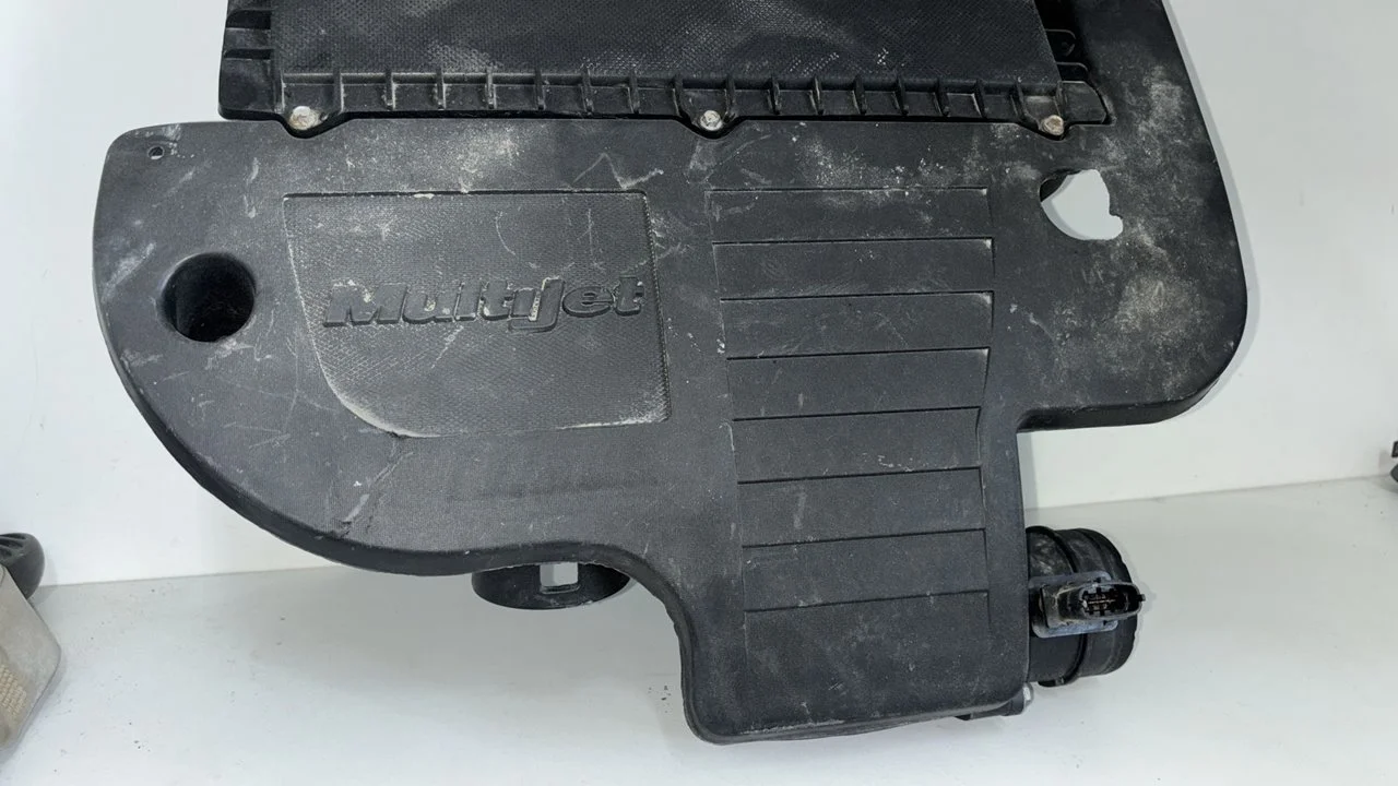 Foto de CAJA FILTRO AIRE FIAT III PANDA (319) referencia 51798941
