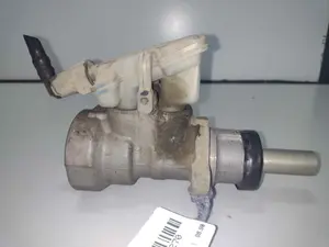 Foto de BOMBA FRENO FORD FOCUS BERLINA (CAK) 2.0 16V CAT (131 CV / 96 KW) referencia 21030399