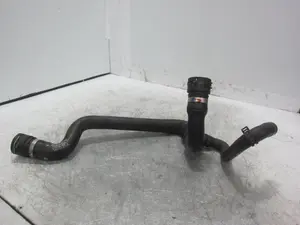 Foto de TUBO PORSCHE MACAN (95BA) referencia 95B122101A foto 1