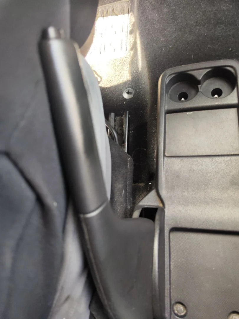 Foto de PALANCA FRENO CITROEN BERLINGO FURGÓN 1.6 16V HDi FAP (90 CV / 66 KW) referencia 4701E4
