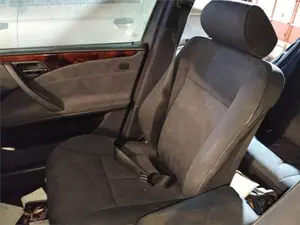 Foto de ASIENTO DELANTERO DERECHO MERCEDES-BENZ CLASE E (BM 210) BERLINA