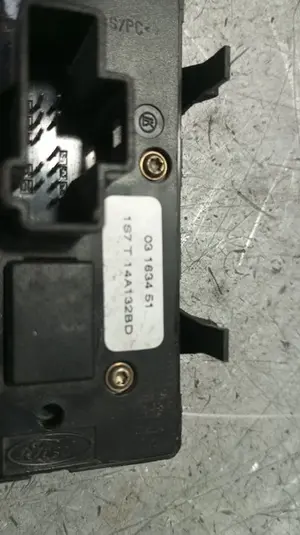 Foto de MANDO ELEVALUNAS DELANTERO IZQUIERDO FORD MONDEO BERLINA (GE) 1.8 CAT (125 CV / 92 KW) referencia 1S7T14A132BD foto 3