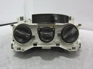 Foto de MANDO CALEFACCION / AIRE ACONDICIONADO FIAT II PUNTO (188) BERLINA 1.2 CAT (60 CV / 44 KW) referencia 151540000