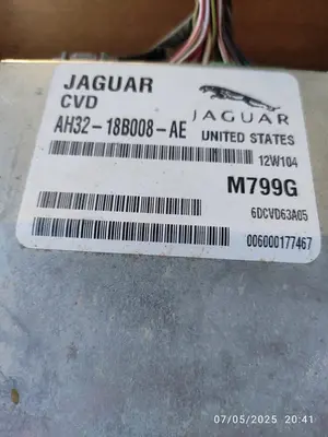 Foto de MÓDULO DE CONTROL DE SUSPENSIÓN (SCM) JAGUAR XF referencia AH3218B008AE foto 2