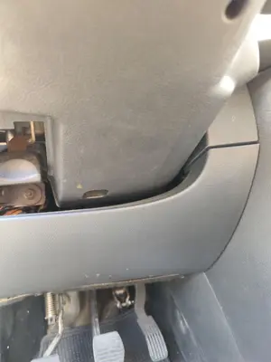 Foto de COLUMNA DIRECCION PEUGEOT 207 1.4  (73 CV / 54 KW) referencia 4123GX