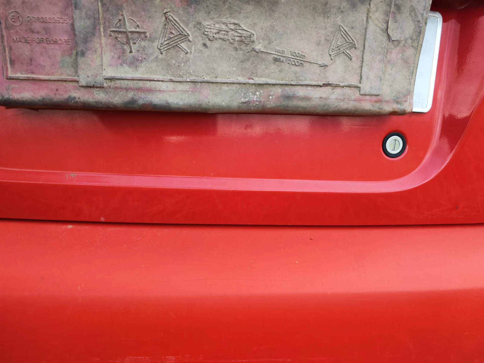 Foto de CERRADURA MALETERO / PORTON CHEVROLET KALOS 1.2 CAT (72 CV / 53 KW)
