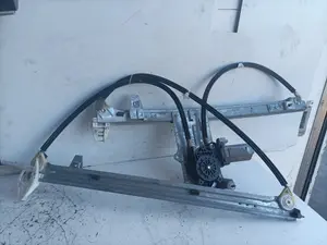 Foto de ELEVALUNAS DELANTERO DERECHO CITROEN XSARA PICASSO referencia 0130821900 foto 1