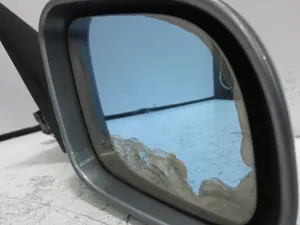 Foto de RETROVISOR DERECHO AUDI A6 BERLINA (4B2) 2.5 V6 24V TDI (150 CV / 110 KW) referencia 0132296 foto 7