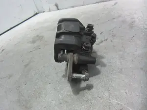Foto de PINZA DE FRENO DELANTERA DERECHA HONDA PCX 125 125 cm3 - 8.6 kW (0 CV / 0 KW) referencia 45150KWN641 foto 2