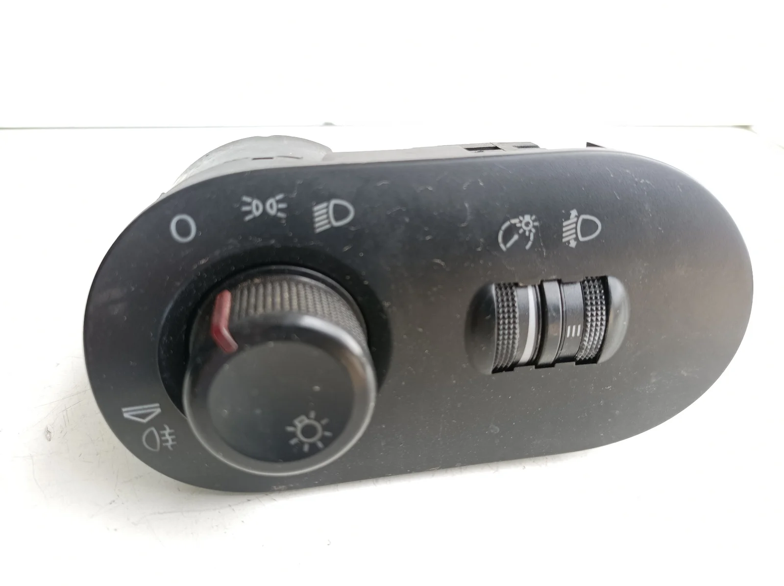 Foto de MANDO LUCES SEAT IBIZA (6L1) referencia 33181202