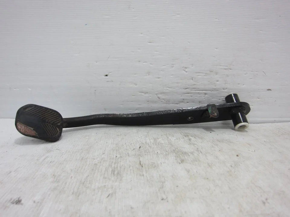 Foto de PEDAL EMBRAGUE CITROEN JUMPER FURGÓN 2.2 HDI CAT (101 CV / 74 KW)