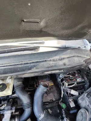 Foto de BRAZO LIMPIA DELANTERO IZQUIERDO CITROEN GRAND C4 PICASSO 1.6 16V HDi FAP (109 CV / 80 KW)