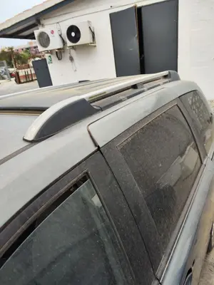 Foto de BARRAS TECHO KIA CARNIVAL 2.9 CRDi CAT (185 CV / 136 KW)