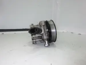 Foto de BOMBA DIRECCION VOLKSWAGEN PASSAT BERLINA (3B2) referencia 91128 foto 3