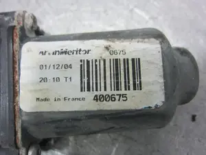 Foto de ELEVALUNAS TRASERO DERECHO MG ROVER ROVER 75 (RJ) 2.0 16V CDT (116 CV / 85 KW) referencia 400675 foto 5