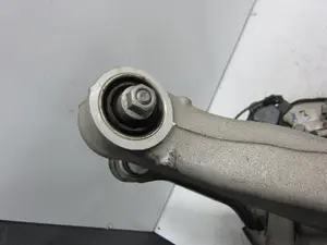 Foto de BRAZO SUSPENSION INFERIOR TRASERO DERECHO PORSCHE MACAN (95BA) referencia 8R0505312F foto 3