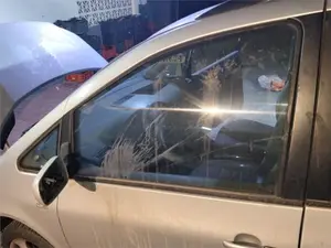 Foto de LUNA DELANTERA IZQUIERDA SEAT ALHAMBRA (7V9)