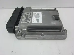 Foto de CENTRALITA MOTOR UCE SEAT LEON (5F1) referencia 04L907309P foto 3