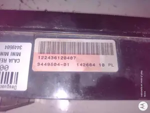 Foto de CAJA RELES / FUSIBLES MINI MINI (R50,R53) 1.6 16V CAT (116 CV / 85 KW) referencia 3449504 foto 2