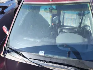 Foto de PARABRISAS RENAULT LAGUNA (B56) 2.0  (113 CV / 83 KW)
