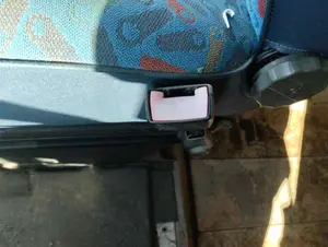 Foto de ENGANCHE CINTURON DELANTERO DERECHO FIAT DUCATO II CAMIÓN 2.8 JTD (146 CV / 107 KW)
